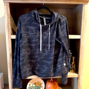 Vuori Hoodie